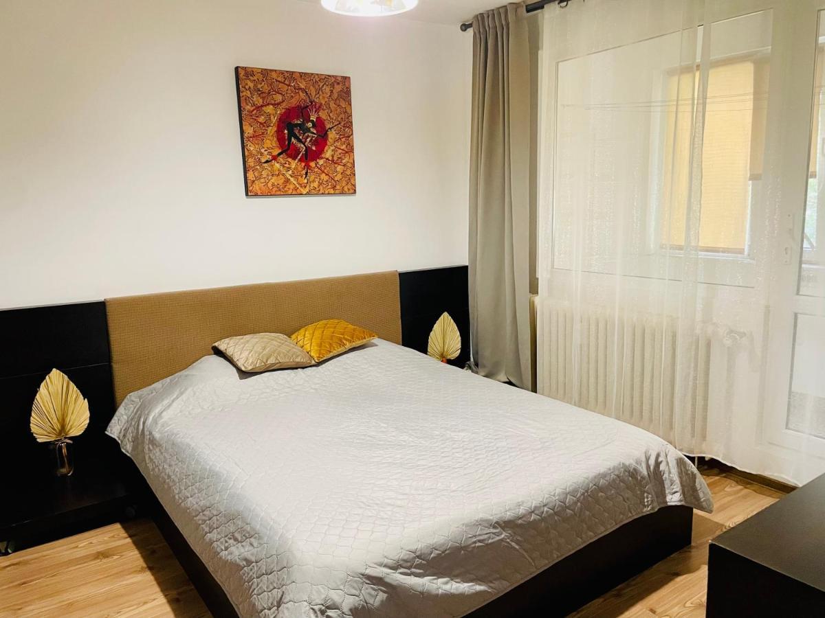 Thias Apartment -Parter, Langa Spitalul Marie Curie Bucureşti Exterior foto